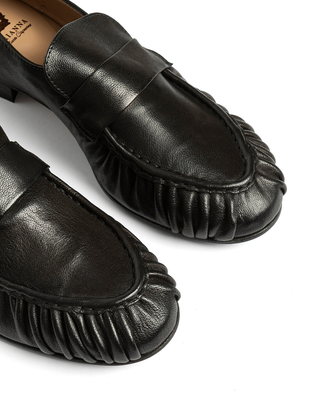 Mocassini in pelle MO2599  - Nero