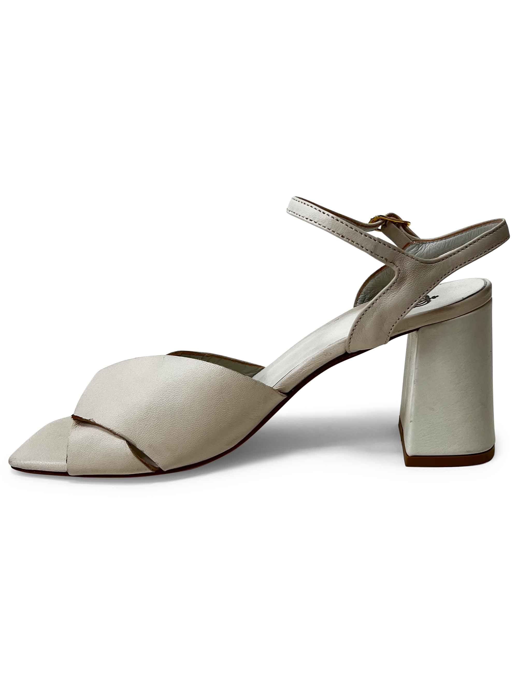 Sandale en cuir Bilbao Lait DS2683/G